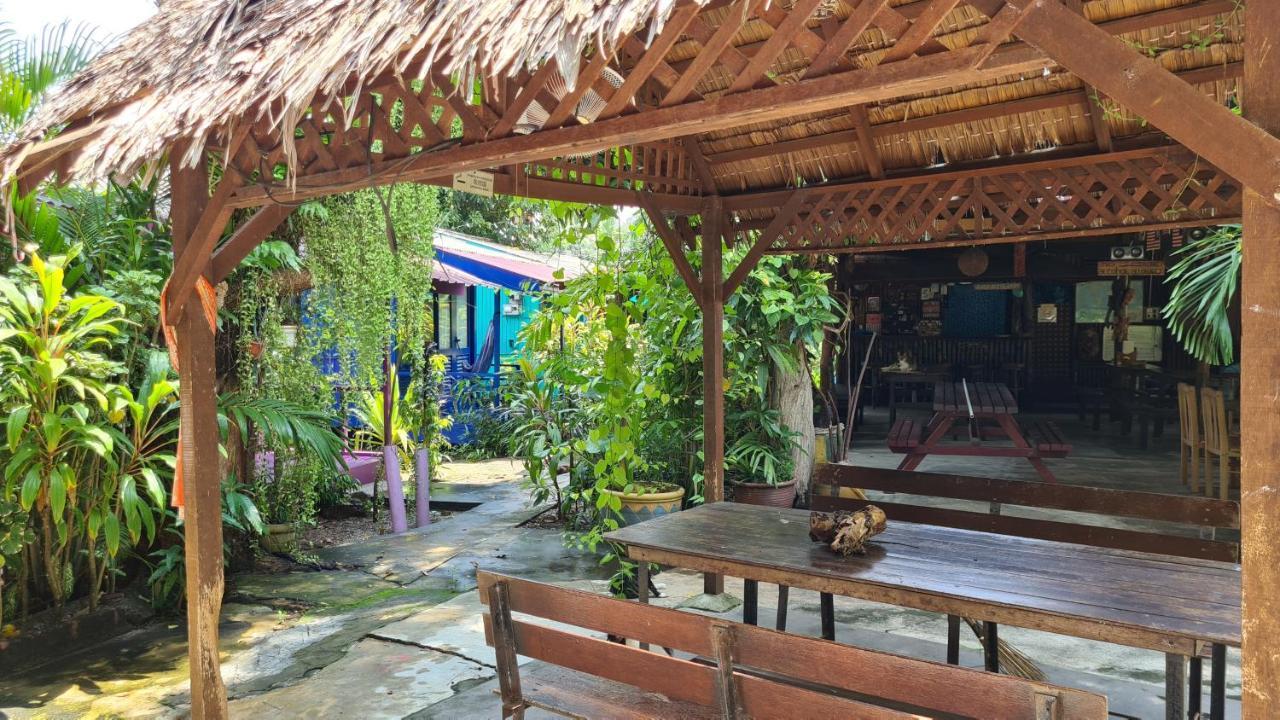 פנתאי צנאנג Gecko Guesthouse מראה חיצוני תמונה
