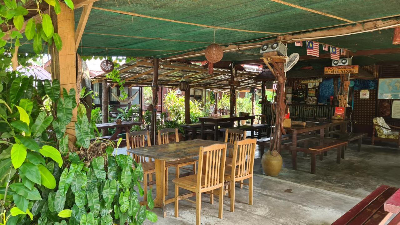 פנתאי צנאנג Gecko Guesthouse מראה חיצוני תמונה