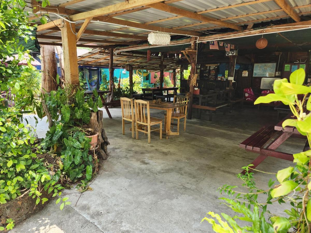 פנתאי צנאנג Gecko Guesthouse מראה חיצוני תמונה