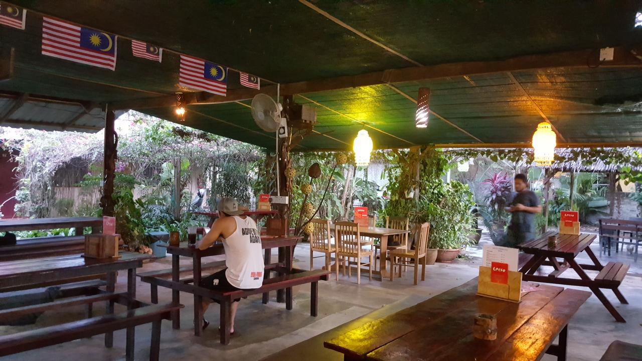 פנתאי צנאנג Gecko Guesthouse מראה חיצוני תמונה